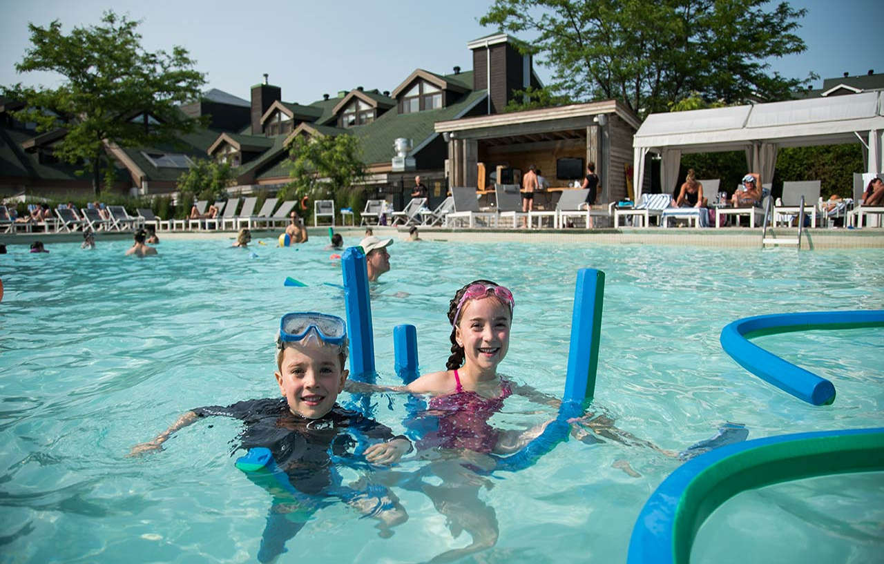 Hotel Manoir Saint-Sauveur-des-Monts Exterior foto